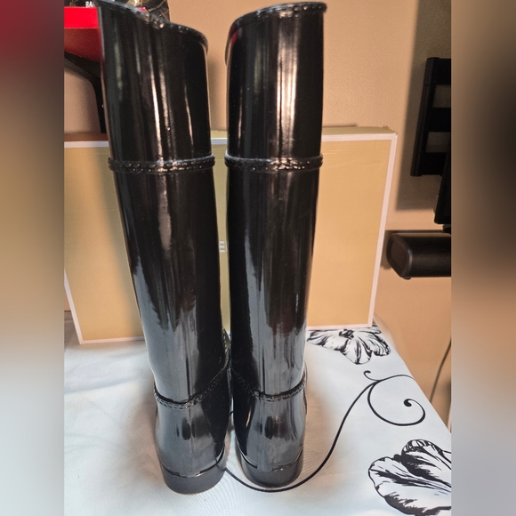 🔥EUC MICHAEL KORS LOGO STOCKARD TALL RUBBER RAIN BOOTS - Picture 9 of 16